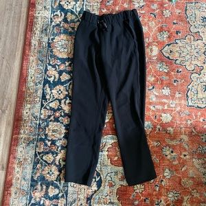 Lululemon On the Move High Rise Stretch Pants 7/8 length